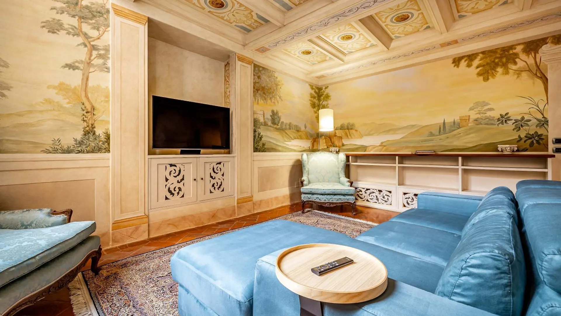Yid Luxury Near Ponte Vecchio Apartment Florence