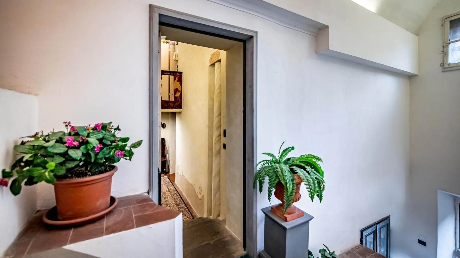 Yid Luxury Near Ponte Vecchio Apartment Florence