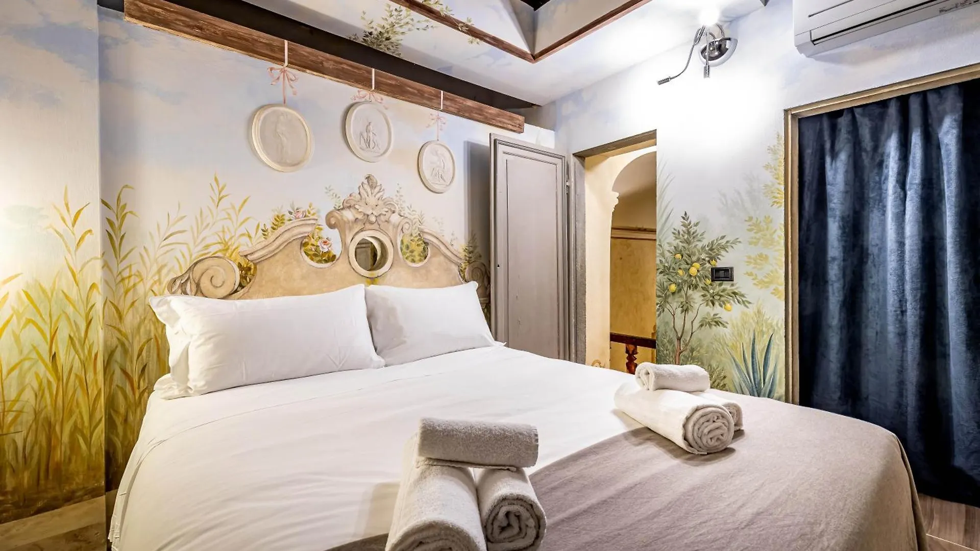 Yid Luxury Near Ponte Vecchio Apartment Florence